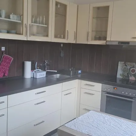 Smillenzweg Mit Garten Ломе